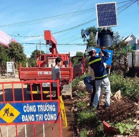 Cảnh báo giao thông từ năng lượng mặt trời