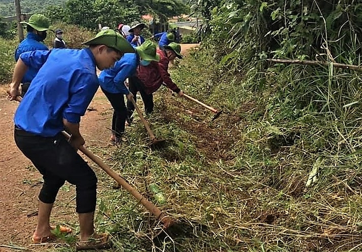 Tuổi trẻ Trường CĐ Nghề Đà Lạt tổ chức chiến dịch tình nguyện hè tại xã Lộc Bảo