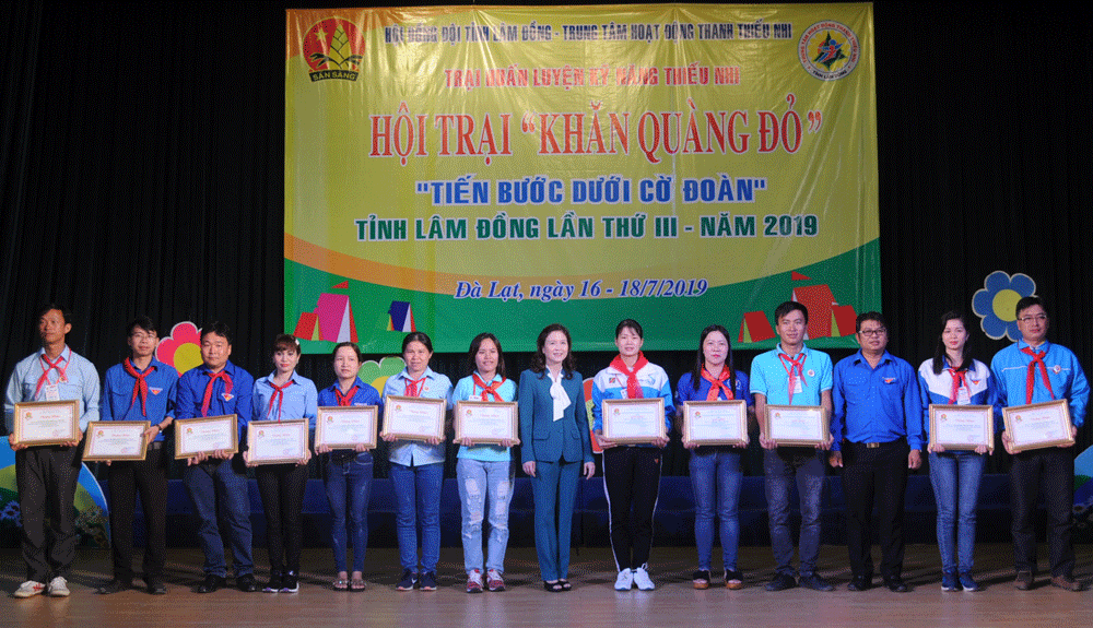 Bế mạc Hội trại "Khăn quàng đỏ" năm 2019