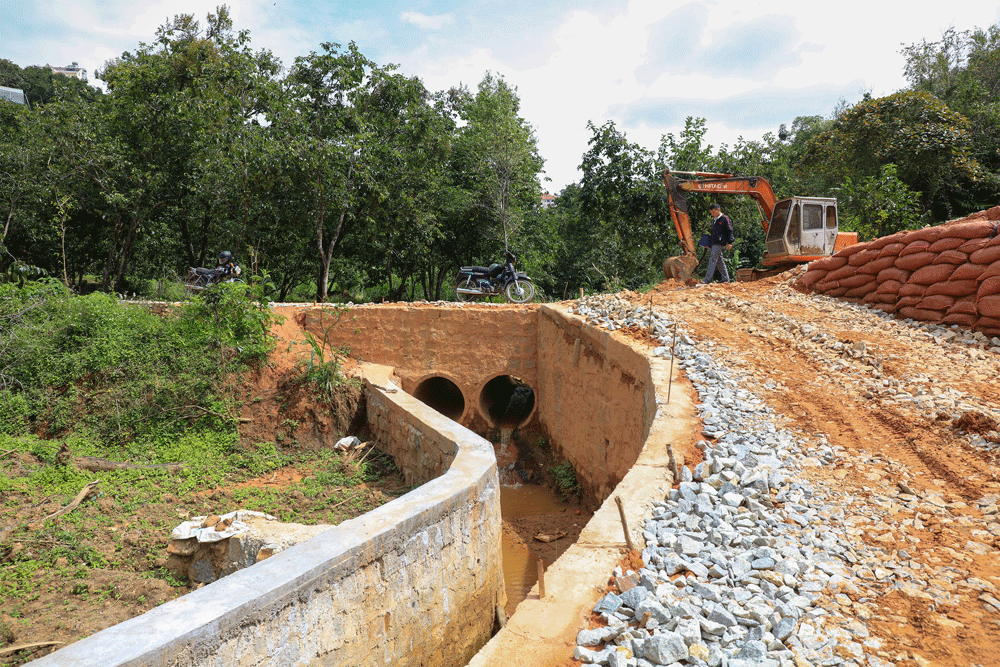 Ông lê Văn Hoàng cho xây dựng hệ thông kênh thoát nước khi chưa được cơ quan chức năng cấp phép