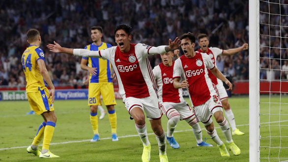 Ajax giành vé tham dự vòng bảng Champions League