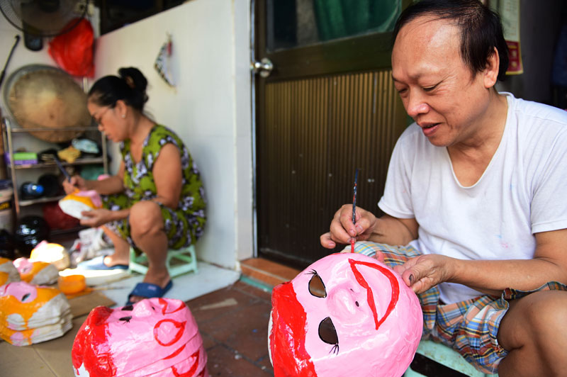 Vợ chồng nghệ nhân Nguyễn Văn Hòa - Đặng Hương Lan