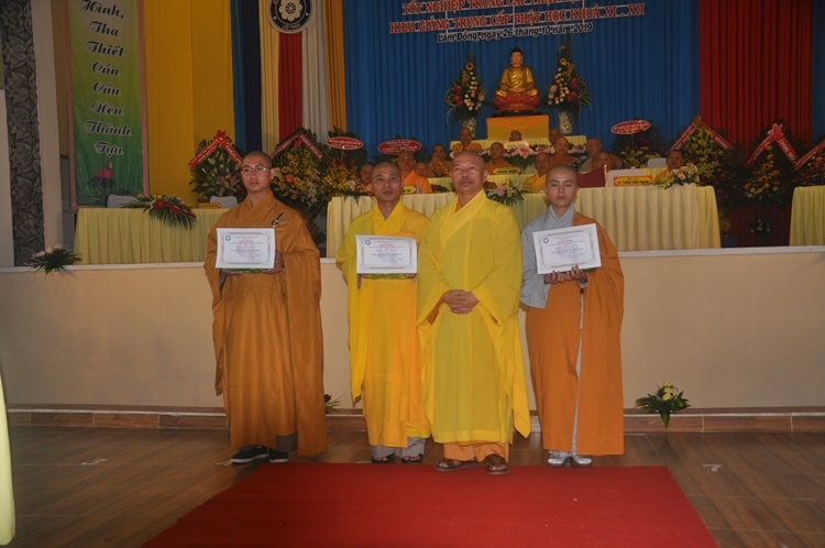 Trường Trung cấp Phật học Lâm Đồng khai giảng năm học mới