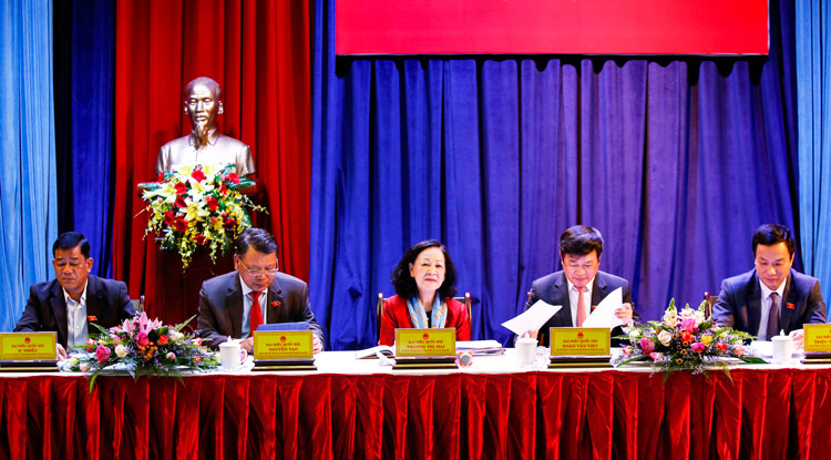 Đồng chí Trương Thị Mai tiếp xúc cử tri sau Kỳ họp thứ 8 Quốc hội khóa XIV