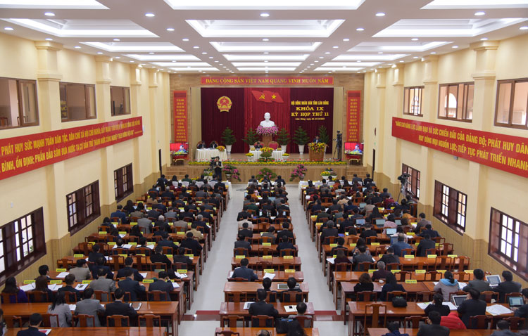 Toàn cảnh kỳ họp thứ 11 HĐND tỉnh Lâm Đồng khóa IX