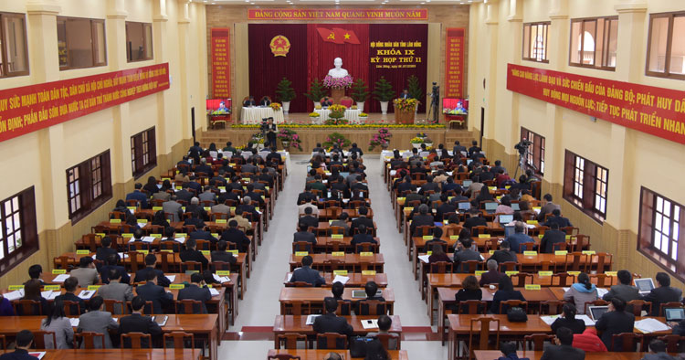 Toàn cảnh phiên bế mạc kỳ họp thứ 11 HĐND tỉnh Lâm Đồng khóa IX