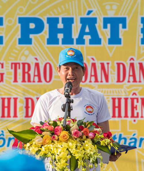 Chủ tịch Ủy ban MTTQ Việt Nam tỉnh Lâm Đồng Nguyễn Trọng Ánh Đông phát động kêu gọi cán bộ công chức, viên chức, người lao động và nhân dân tham gia hưởng ứng phòng chống rác thải nhựa