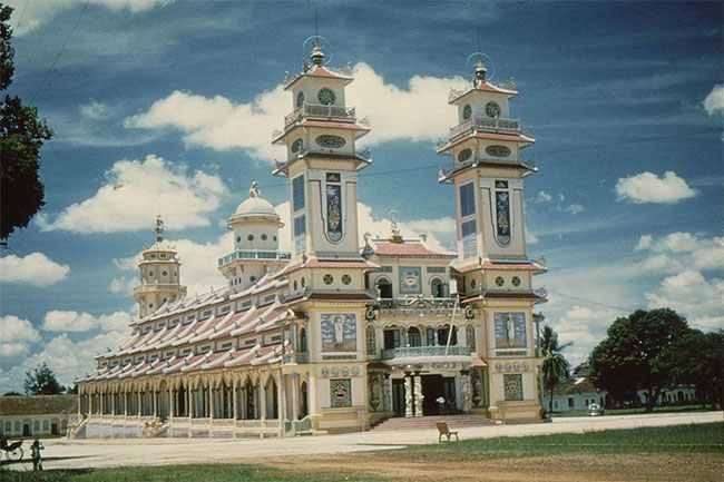 Tòa thánh của đạo Cao Đài ở Tây Ninh