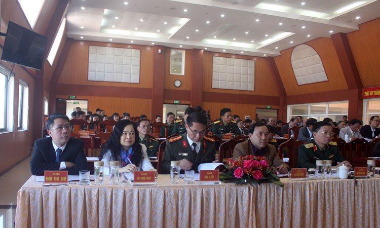Các đại biểu tham dự hội nghị tổng kết quốc phòng an ninh 2019