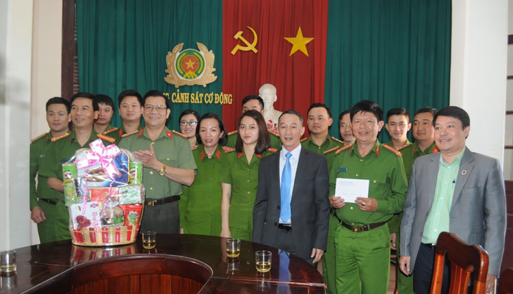 Phó Bí thư Tỉnh ủy Lâm Đồng Trần Văn Hiệp thăm, chúc tết tại Đà Lạt