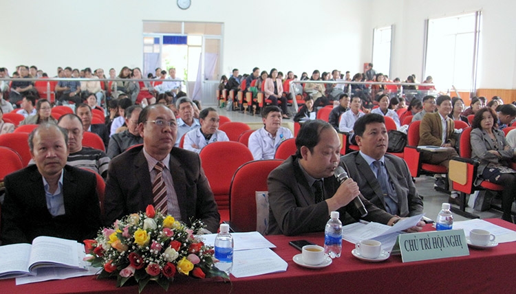 Ban Giám đốc Bệnh viện Đa khoa Lâm Đồng chủ trì hội nghị khoa học thường niên năm 2020