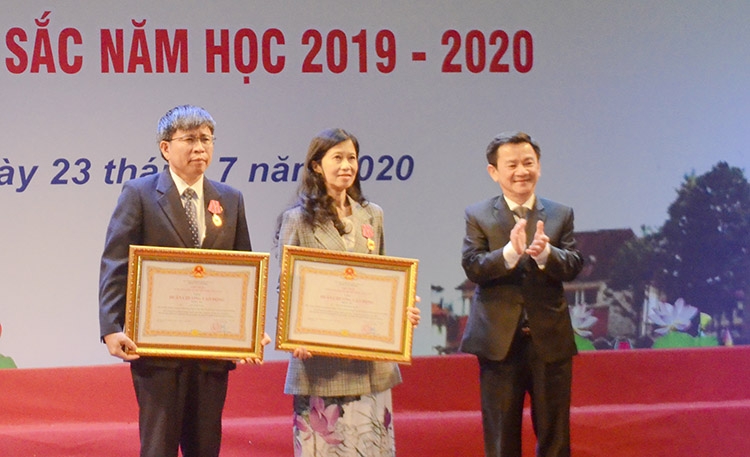 Hội nghị điển hình tiên tiến ngành GDĐT giai đoạn 2015 - 2019