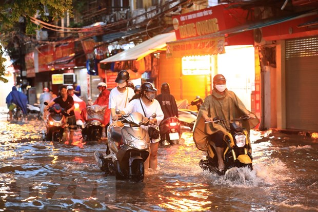 Hai ngày tới Bắc Bộ tiếp tục có mưa to, nguy cơ lũ quét, ngập úng