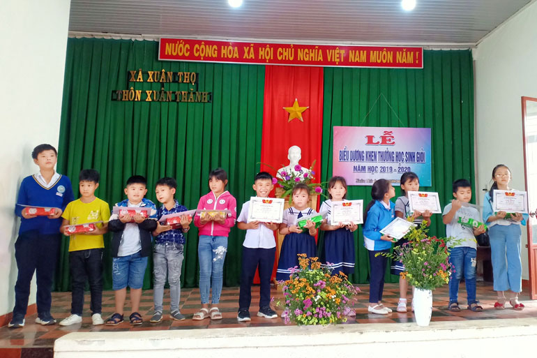 Chuyện học ở làng hoa Xuân Thành