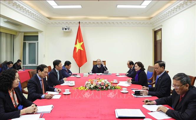 Thủ tướng Nguyễn Xuân Phúc điện đàm với Tổng thống Mỹ Donald Trump