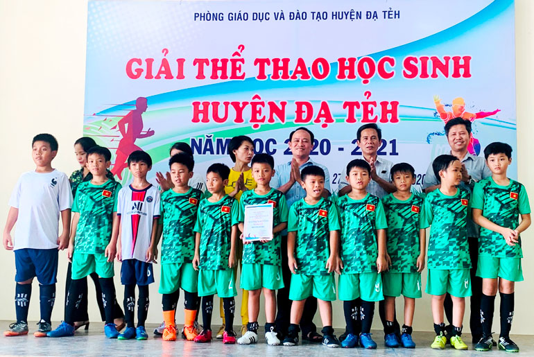 Giải thể thao học sinh tại các địa phương