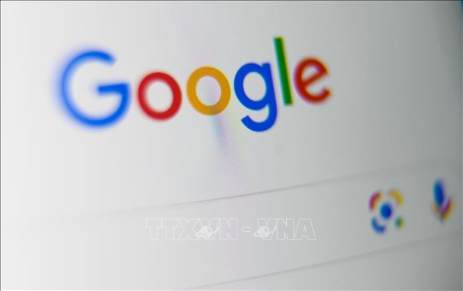 Biểu tượng Google trên màn hình máy tính bảng