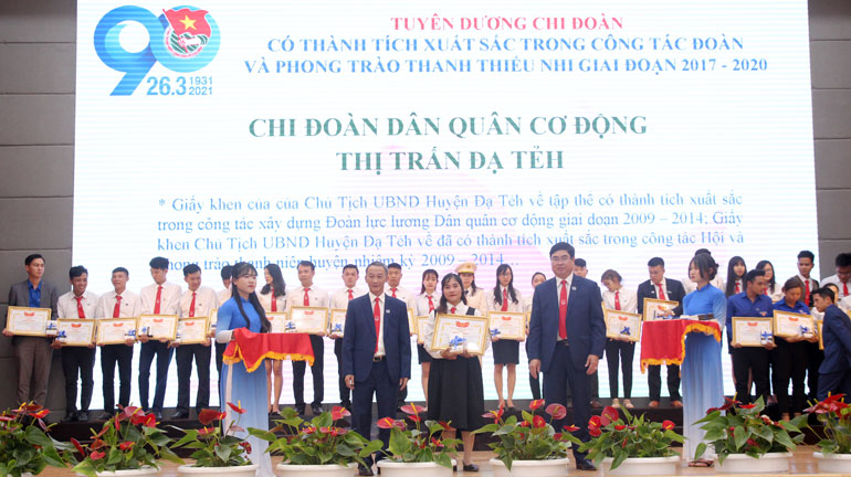 Ban Thường vụ Tỉnh Đoàn tuyên dương 47 tập thể có thành tích xuất sắc trong công tác Đoàn và phong trào thanh thiếu nhi giai đoạn 2017 – 2020