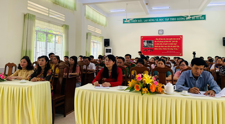 Đạ Tẻh: Khai giảng lớp Trung cấp Lý luận Chính trị - Hành chính khóa 84