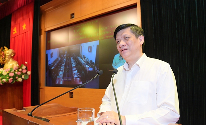 Bộ trưởng Bộ Y tế Nguyễn Thanh Long nhấn mạnh: Công tác truy vết trong giai đoạn đầu rất quan trọng. Xác định được nguồn gốc lây, xác định được tâm điểm của dịch COVID-19  Ảnh:Phan Tâm