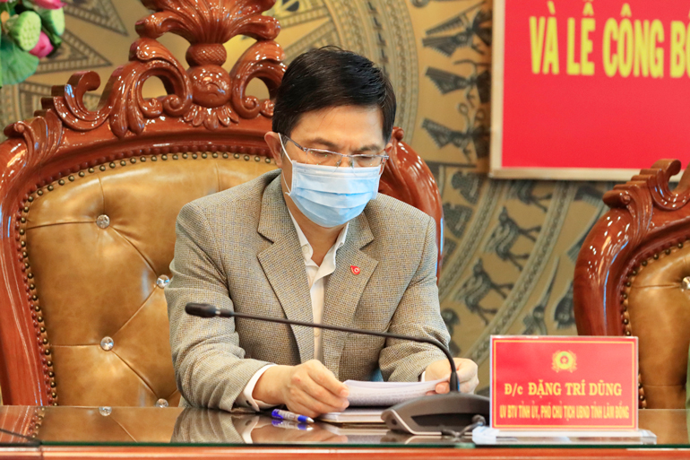 Đồng chí Đặng Trí Dũng, Ủy viên Ban Thường vụ Tỉnh ủy, Phó Chủ tịch UBND tỉnh Lâm Đồng tham dự hội nghị