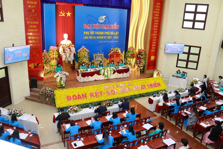 Toàn cảnh đại hội