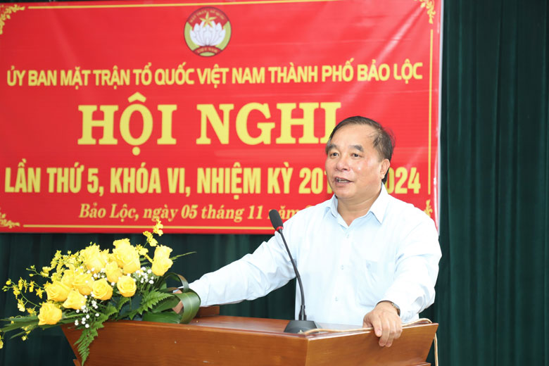 Ông Huỳnh Minh Chánh - tân Chủ tịch Ủy ban MTTQ Việt Nam TP Bảo Lộc khóa VI phát biểu nhận nhiệm vụ