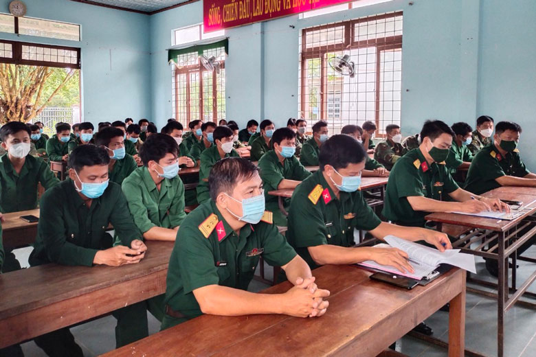 Cát Tiên: Huấn luyện cán bộ Tiểu đoàn Bộ binh 20 dự bị động viên