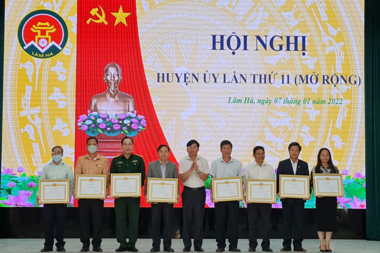 Lâm Hà: Tổng kết công tác xây dựng Đảng và hệ thống chính trị năm 2021