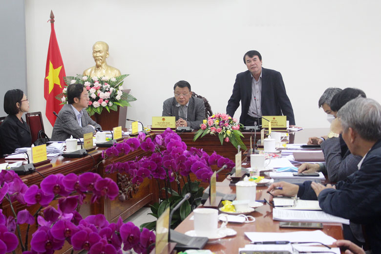 Phó Chủ tịch UBND tỉnh Phạm S ghi nhận, tiếp thu các ý kiến của Đoàn giám sát.