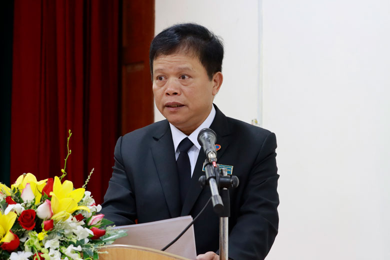Đồng chí Đào Chiến Thắng – Chánh án Tòa án Nhân dân tỉnh Lâm Đồng phát biểu tại hội nghị