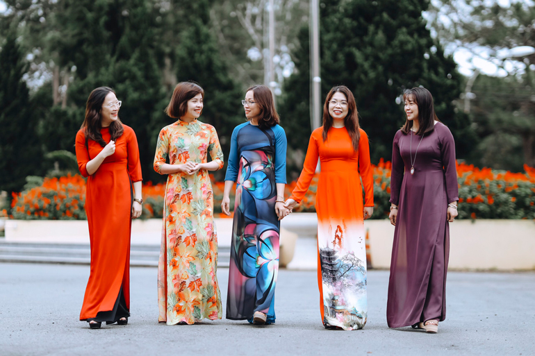 LĐLĐ thành phố Đà Lạt vận động nữ công đoàn viên hưởng ứng “Tuần lễ áo dài” năm 2022