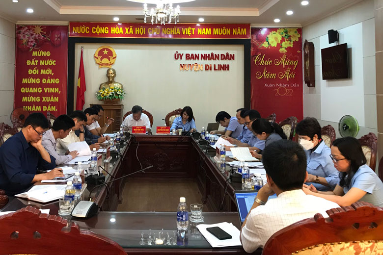 Toàn cảnh buổi làm việc của Đoàn Thanh tra của Ban Tôn giáo Chính phủ tại huyện Di Linh