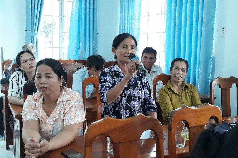 Đại biểu HĐND tỉnh tiếp xúc cử tri tại Cát Tiên