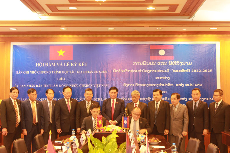 Lâm Đồng - Champasak ký kết hợp tác đầu tư giai đoạn 2022 - 2025