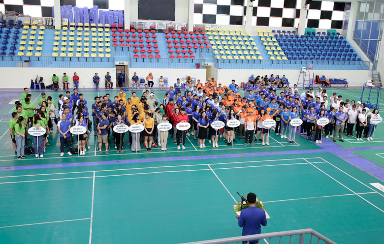 Các đoàn vận động viên tham dự Hội thao