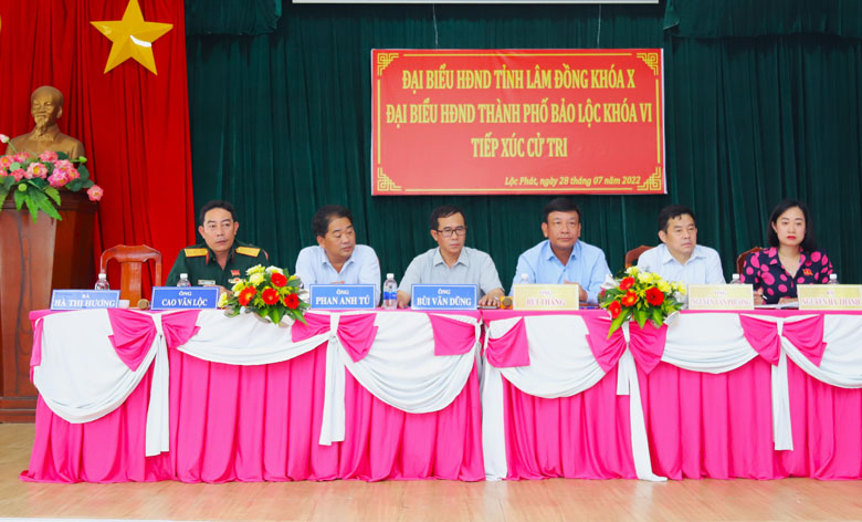 Đại biểu HĐND tỉnh Lâm Đồng tiếp xúc cử tri tại TP Bảo Lộc