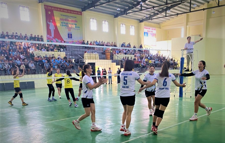 16 đội bóng tranh tài tại Giải Bóng chuyền Đại hội TDTT tỉnh Lâm Đồng lần thứ IX