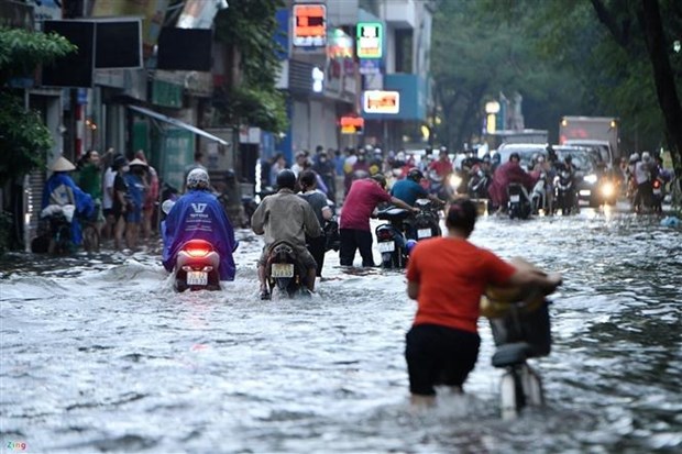 Nước ngập trên đường Nguyễn Văn Khối, quận Gò Vấp, Thành phố Hồ Chí Minh