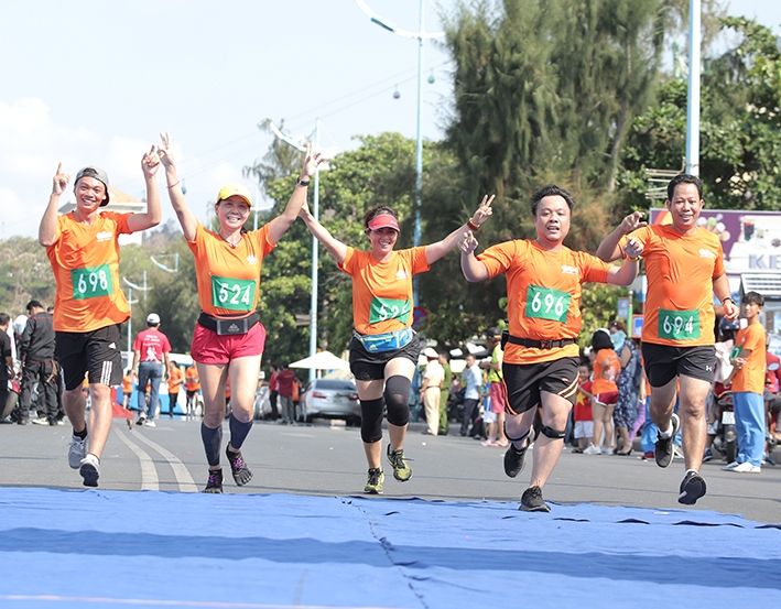 Các VĐV trên đường chạy Giải Việt dã báo Bà Rịa - Vũng Tàu lần thứ 22, năm 2019. Ảnh: TƯ LIỆU