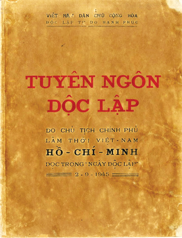 Ngày 2/9/1945, Hồ Chủ tịch đọc Tuyên ngôn độc lập, khai sinh nước Việt Nam Dân chủ Cộng hòa. Ảnh: Tư liệu