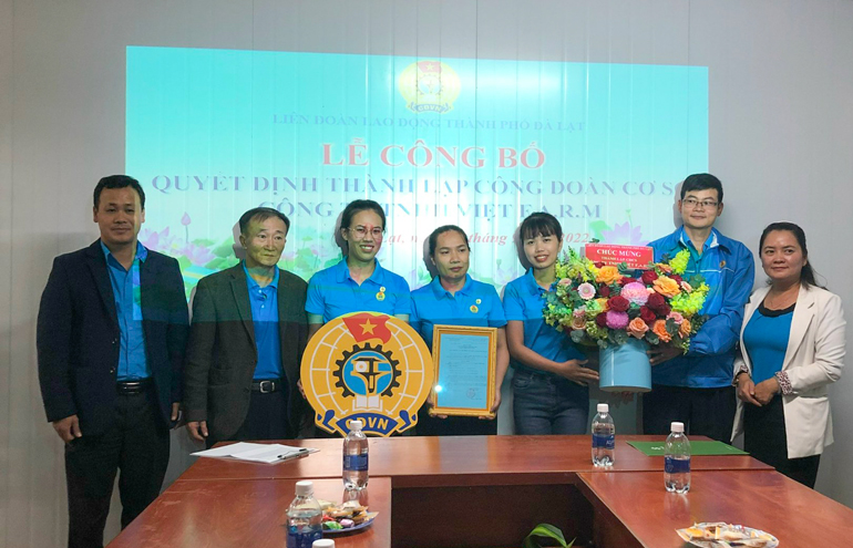 Thành lập CĐCS Công ty TNHH Việt F.A.R.M