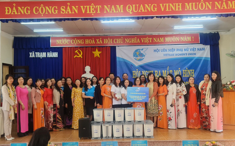 Ra mắt Mô hình Gia đình 5 có, 3 sạch và Dịch vụ gia đình Tổ tư vấn, giới thiệu việc làm