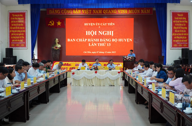 Hội nghị Ban Chấp hành Đảng bộ huyện Cát Tiên lần thứ 13