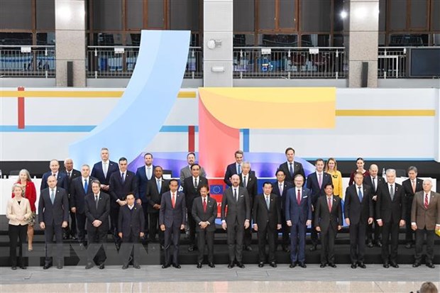 Các Nhà lãnh đạo ASEAN-EU chụp ảnh chung