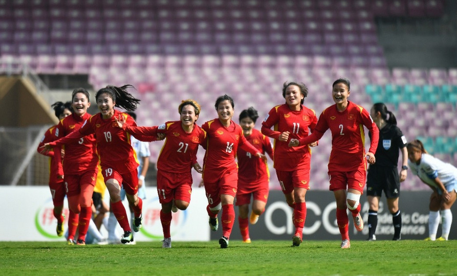 Vinh danh đội tuyển bóng đá nữ Việt Nam với chiến tích lịch sử