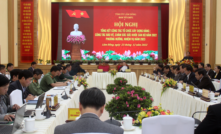 Quang cảnh hội nghị