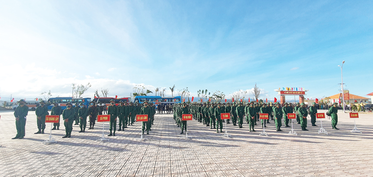 Hàng trăm thanh niên ưu tú của tỉnh Lâm Đồng lên đường nhập ngũ mỗi năm